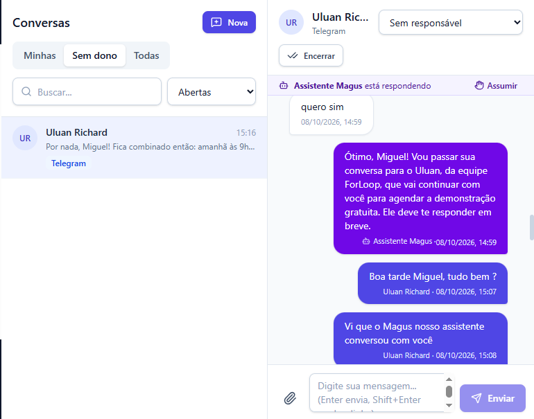 Caixa de entrada do Clientti com uma conversa de WhatsApp